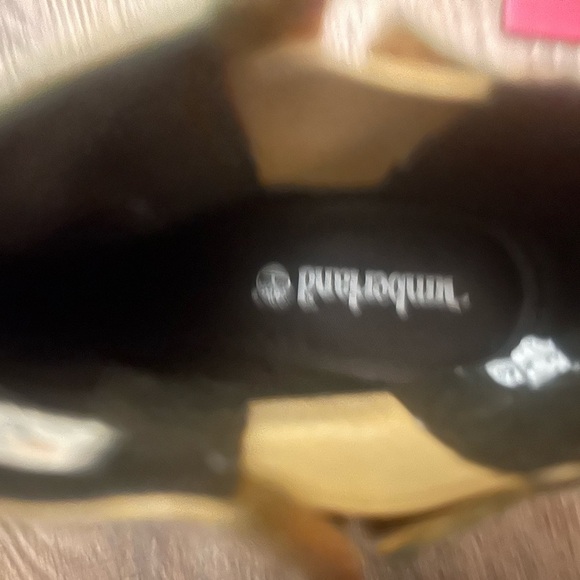 Timberland “Amston” pull on wedge Chelsea boot 7.5 in good condition - Picture 9 of 10